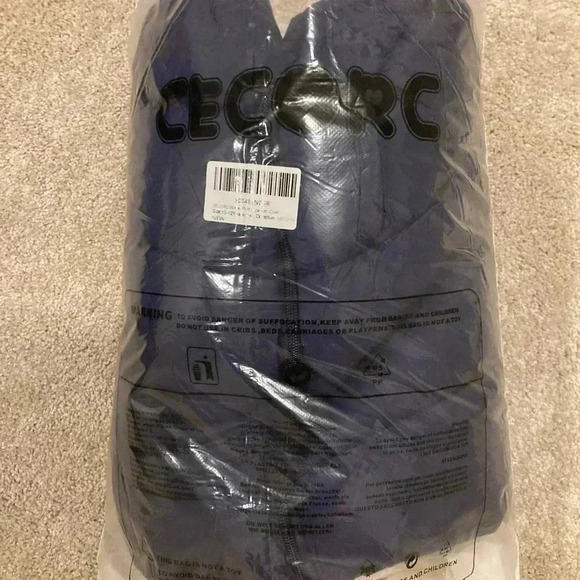 New Cecorc Boy’s Puffer Jacket Coat Dark Blue Size 10-12 NWT - Picture 9 of 10